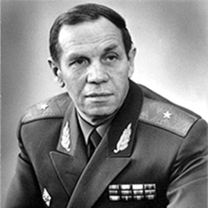 Савинов Юрий Михайлович